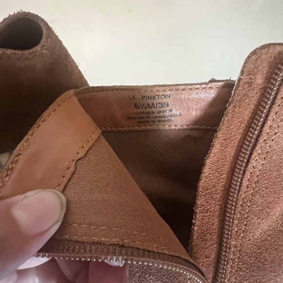 Lucky brand ankle booties - Picture 2 of 2